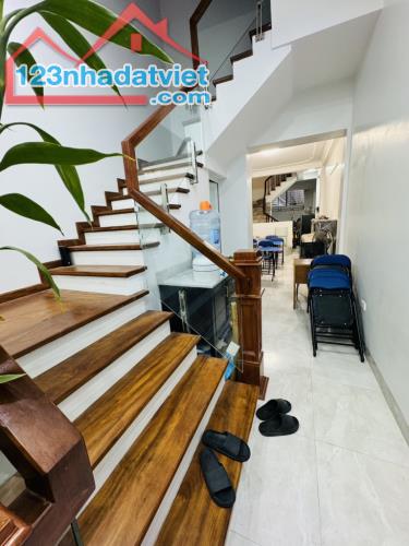 NHÀ ĐẸP SÁT PHỐ TẠ QUANG BỬU, HAI BÀ TRƯNG, 2 MẶT NGÕ TRƯỚC SAU, DT 79M2 x 4T GIÁ 22,3 TỶ - 2
