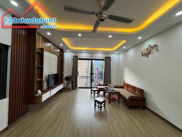 NHÀ MỚI 45M2*5T GIÁP NHỊ, GARA, 4 PHÒNG NGỦ GẦN 12 TỶ - 4