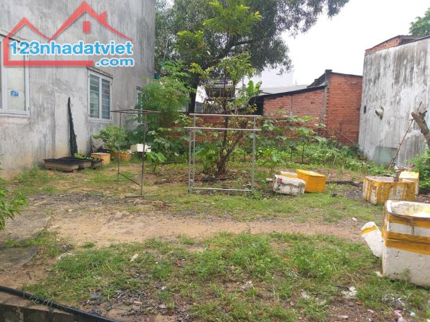 Bán đất Nguyễn Văn Tăng, Long Thạnh Mỹ,  Quận 9, 526m2, full thổ, HXH, Lô góc giá chỉ 20 - 3