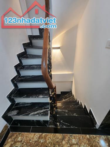 BÁN NHÀ 7T GẦN HỒ VÕ THỊ SÁU, HAI BÀ TRƯNG, NHÀ ĐẸP THANG MÁY XỊN SÒ, DT 42M2 GIÁ 17,9 TỶ - 4