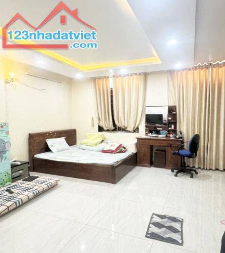 Nhà đẹp 5 tầng, Hẻm Xe Hơi 8m, Lý Thường Kiệt, Tân Bình, 5.5x15m, 82m2, nhỉnh 16 tỷ TL - 1