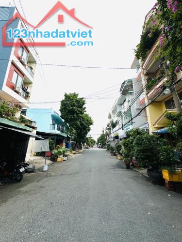 Mặt Tiền Nội Bộ Khu Tên Lửa 4x14M- 2 Tầng BTCT đường 8m. Nhỉnh 8Tỷ