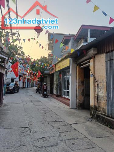 Nhà đẹp Yên Nội 35.6m2- 5 tầng, ngõ nông, ô tô gần phố, giá 4.9 tỷ - 1