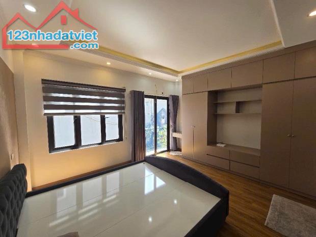 Nhà mới đẹp. Khuôn tiền nhỏ xinh dành cho gd trẻ - 1