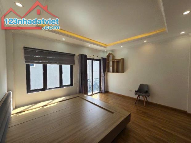 Nhà mới đẹp. Khuôn tiền nhỏ xinh dành cho gd trẻ - 2
