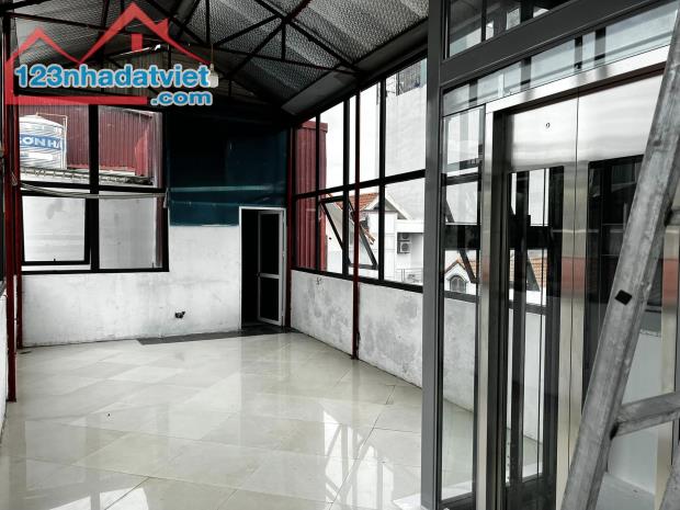 ⚜️ Mặt phố Giảng Võ, Đống Đa 112m2 6T Thang máy MT 4m, Giá đầu tư Chỉ 32 Tỷ ⚜️ - 4