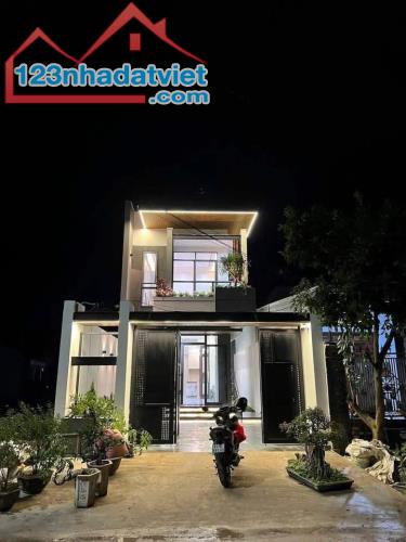 Bán Nhà phố thuộc khu dân cư Biên Hoà gần ngã 4 Big C SR, Full Thổ cư