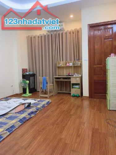 Bán nhà Mạc Thái Tổ, Cầu Giấy – 50m² x 5 tầng – Phân lô ô tô tránh – Vỉa hè – GIÁ 23 tỷ TL - 2