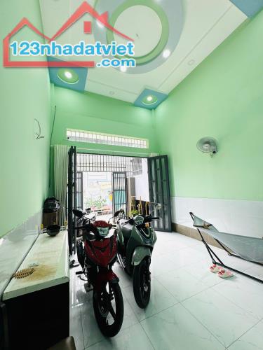 CHỦ GẤP BÁN GIẢM CHÀO 1 TỶ --HƯƠNG LỘ 2 --73M2--HXT--GIÁ CHỈ :5.15 TỶ (TL) - 2