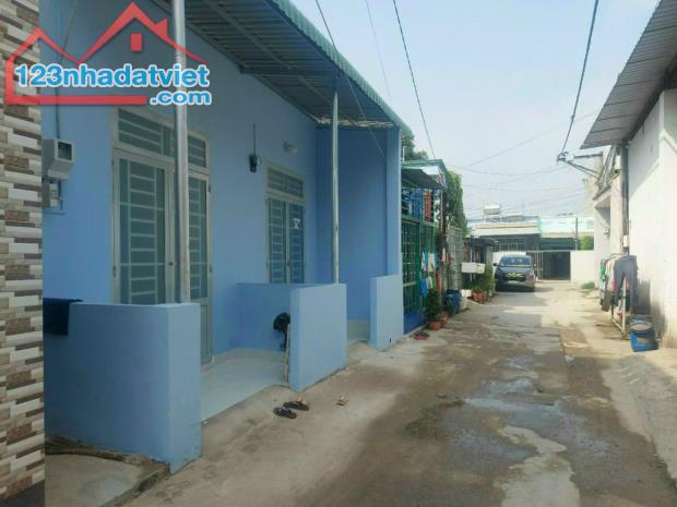 BÁN NHÀ HẺM XE HƠI, 90m2 (6,45m X 14m), LÒ LU, CÓ DÒNG TIỀN CHO THUÊ