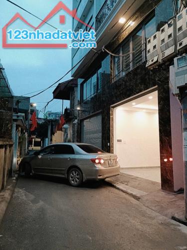 Chỉ 7 tỷ xíu, sở hữu nhà 6 tầng Giang Biên, lô góc, thang máy, ngõ ô tô thông, 38m MT 4.8m