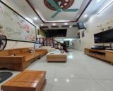 🔥🔥10 TỶ SỞ HỮU NHÀ  CỔ LINH-50m2- GARA Ô TÔ - THANG MÁY - FULL NỘI THẤT- NGÕ THÔNG -KINH