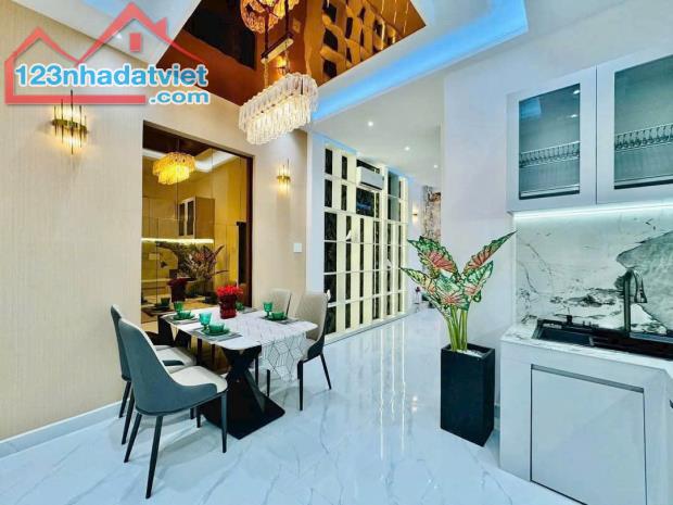 CĂN NHÀ 5 TẦNG MỚI ĐẸP LUNG LINH – CÓ THANG MÁY NHẬP KHẨU Ý – FULL NỘI THẤT CAO CẤP - 2