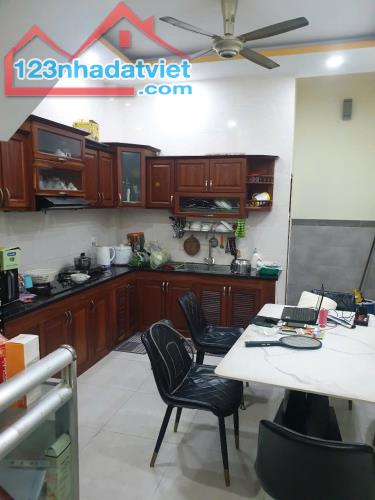 🌴Ngay chợ Long Trường, Nhà 3 tầng 56mv, Hoàn công đủ - Hẻm xe hơi. Pháp lý chuẩn. - 2
