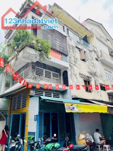 BÁN NHÀ GÓC 2 MẶT TIỀN, CƯ XÁ ĐÔ THÀNH, P4, Q3.GIÁ:12,7 TỶ