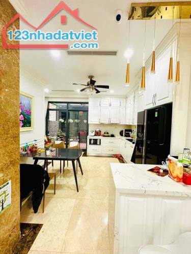 6 TẦNG (1 HẦM) 4X26M, MT KHU BÌNH PHÚ Q6 - 1