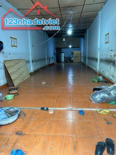 Bán nhà Mặt tiền Hiền Vương - gần Nguyễn Sơn, 8x22.5m, Cấp 4, tiện xây mới, 16.9 tỷ. - 3
