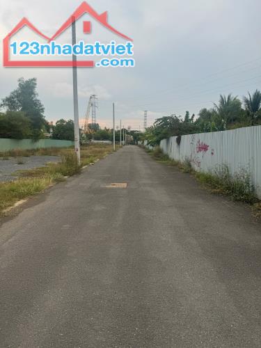 Ngay Vòng Xoay Cổng 11 Phường Phước Tân – TP. Biên Hòa giá chỉ 1ty600