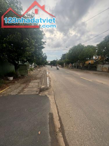 Ngay Vòng Xoay Cổng 11 Phường Phước Tân – TP. Biên Hòa giá chỉ 1ty600 - 1