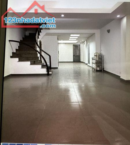 Cho thuê toà nhà tại ngõ 97 Văn Cao, Ba Đình, Hà Nội - 2