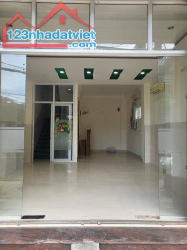 🔥Nhà mặt tiền Hồng Bàng đoạn kinh doanh đông đúc trung tâm bàn cờ tp Nha Trang. Giá 13 tỷ