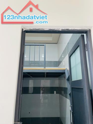 CHO THUÊ PHÒNG+GÁC LỬNG - GIÁ TỐT, AN NINH MỚI 100%, Đ.HỒ VĂN LONG, P.BÌNH HƯNG HÒA B,