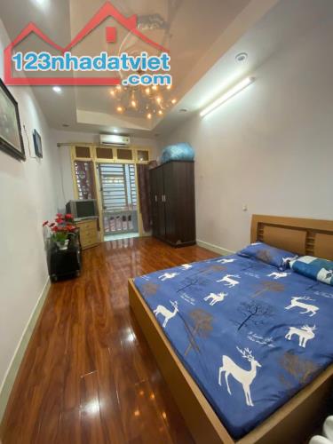 Bán! Nhà Xuân Diệu Căn Góc 35m2, 5T, 7 tỷ, Tây Hồ, 20 Ra Phố, Hồ Tây 30M, Thông, Thoáng
