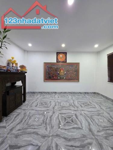 BÁN NHÀ 5 TẦNG - 45M2 - ĐỘI CẤN, BA ĐÌNH - MỚI ĐẸP - FULL NỘI THẤT - GIÁ 9.5 TỶ - 4