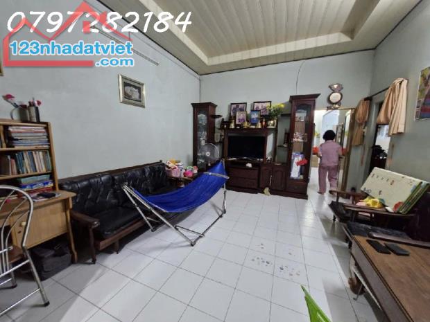 Bán nhà riêng tại Đường 385, Tăng Nhơn Phú A, Quận 9, Hồ Chí Minh, 140 m² chỉ với 76tr - 1