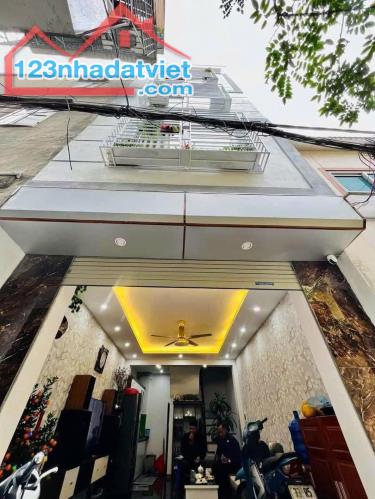 Anh Hùng Hà Nội bán nhà - Trương Định - 6 Tầng Đẹp - Gần Hồ Điều Hòa Đền Lừ - 1