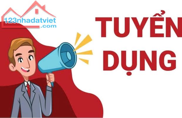 TUYỂN DỤNG NAM NHÂN VIÊN LÀM KHO- HOẶC CÔNG NHÂN XUẤT NHẬP HÀNG GỖ NHỰA