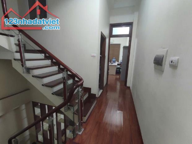 Bán nhà kđt Đại Kim, 2 mặt đường ô tô tránh, nhà đẹp vừa ở vừa kinh doanh - 2
