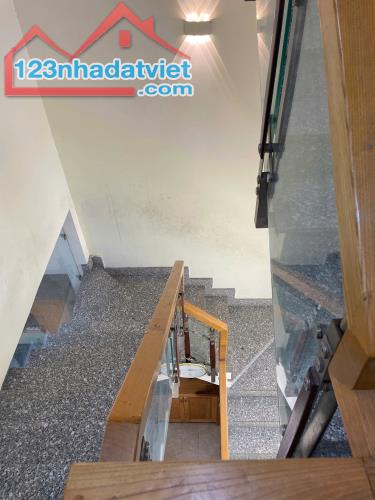 Bán nhà 65m2, 4 tầng, 3PN, 4WC, Linh Trung, Thủ Đức - 5.99 tỷ - 4