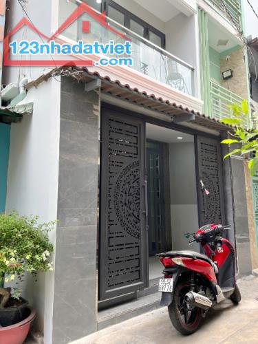 Nhà 4 tầng (4.2x12m) hẻm xe hơi tới nhà gần đường Âu Dương Lân, P3 Q8 giá 6.6 tỷ