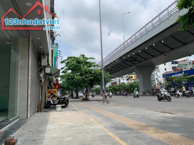 BÁN GẤP NHÀ MẶT PHỐ ĐẠI LA, VỈA HÈ KINH DOANH_DT 1100M2, MT 25M, 310TỶ