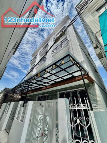 💥 SIÊU PHẨM NGAY PHỐ PHỤNG CHÂU - 40m2 - OTO VÒNG QUANH. CÁCH LÊ VĂN LƯƠNG 700m 🚗