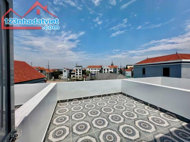 💥 SIÊU PHẨM NGAY PHỐ PHỤNG CHÂU - 40m2 - OTO VÒNG QUANH. CÁCH LÊ VĂN LƯƠNG 700m 🚗 - 4
