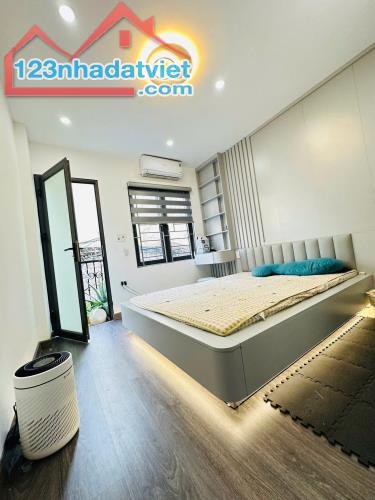 Cho thuê nhà nguyên căn ngõ 168 Kim Giang, Thanh Xuân 5 tầng x 38m2, 5 ngủ, 15 triệu - 3