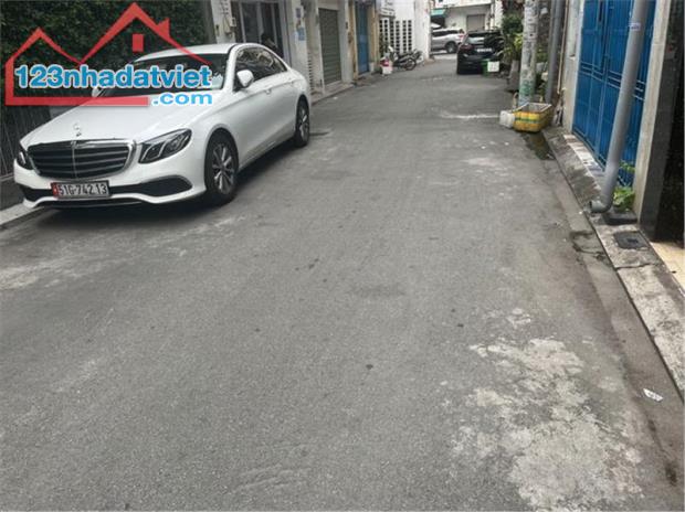 Bán CHDV HXT Hồng Hà, Tân Bình, 9 phòng, 5 tầng, 94m2 giá 25 tỷ TL