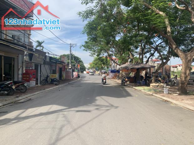 Giá 11 tỷ - 90m2 đấu giá làng Cam Cổ Bi đường 13m vỉa hè, giá đầu tư định cư được - 2