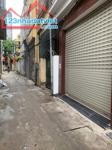 Bán nhà 4 tầng đường Xuân Đỉnh 43m x4T đường ô tô thông nhà vuông vắn gần chợ, công viên