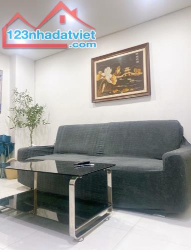 HẺM XE TẢI QUAY ĐẦU, sát MẶT TIỀN Hàng Xanh, DTSD 55m2 3PN, chỉ 5.x tỷ - 1