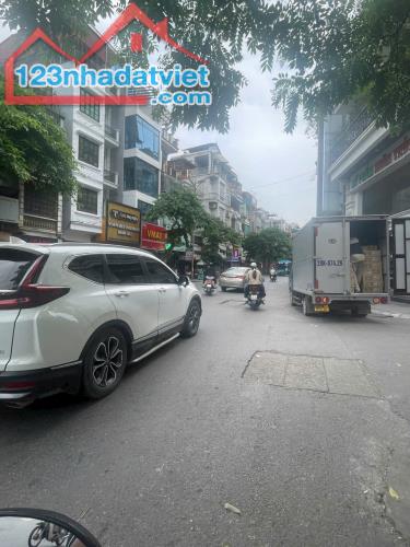 NHANH KHÔNG KỊP- CĂN GÓC GẦN 50M2 TRÊN KHU ĐẤT VÀNG HAI BÀ TRƯNG - BÁCH KINH XÂY CHỈ 4.XX - 1