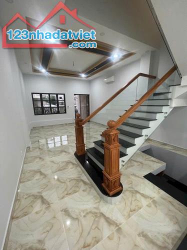 KDC Cityland P.10 GV - 5 tầng 100m2 - 5PN có hầm - Sổ hồng riêng - 3