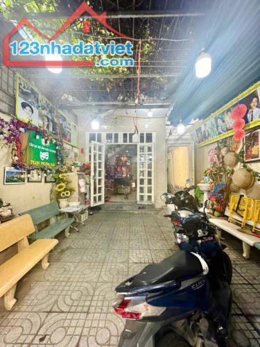 Bán gấp nhà HXH 29 sát MT Phạm Thế Hiển, P4Q8. DT85m2. Giá chỉ 7.5tỷ. - 1