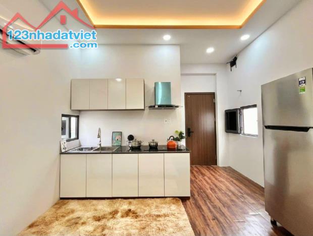 Bán nhà gần Lò Gốm 44m2 3 tầng dòng tiền 25tr.tháng chỉ 5 tỷ nhỏ giọt
