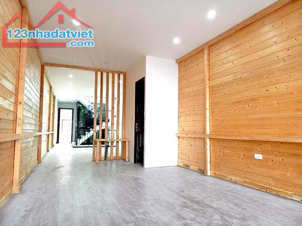Bán nhà mặt phố Lý Nam Đế, quận Hoàn Kiếm, 62m2 x 2 tầng, mặt tiền 5m, vỉa hè, 39 tỷ!!!