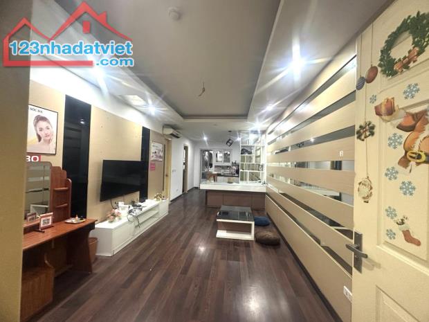 MẶT PHỐ LẠC LONG_VỊ TRÍ ĐẸP MIỄN BÀN_CÁCH HỒ TÂY 150M_HẬU NỞ_VỈA HÈ RỘNG - 2