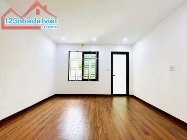 Bán nhà phố Định Công Thượng - Nhà đẹp - Mới tinh - Sống sướng - Nhỉnh 5 tỷ - 2