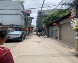 Cho thuê nhà nguyên căn tại ngõ 55 phố Tứ Liên. 12tr